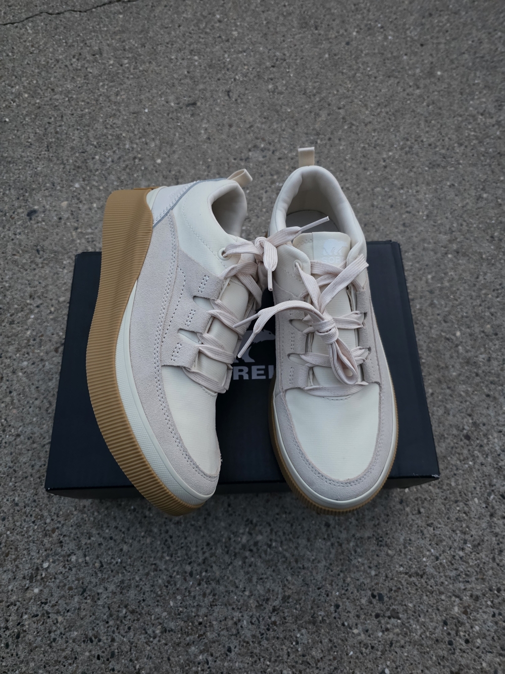 Sorel Out N About Sneaker Women Size 8 - Picture 4 of 11